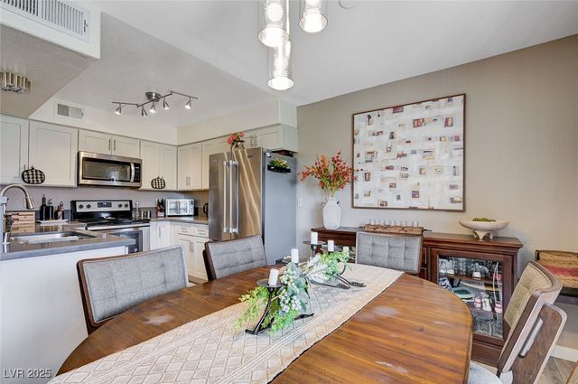 1575 West Warm Springs Road 2613, Henderson, NV 89014