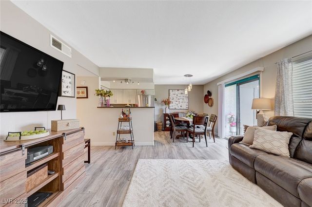 1575 West Warm Springs Road 2613, Henderson, NV 89014