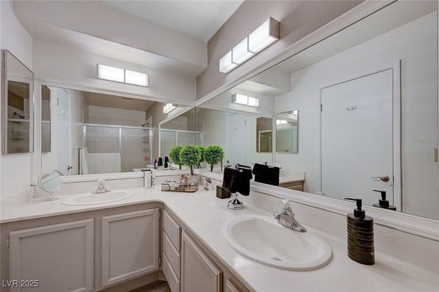 1575 West Warm Springs Road 2613, Henderson, NV 89014