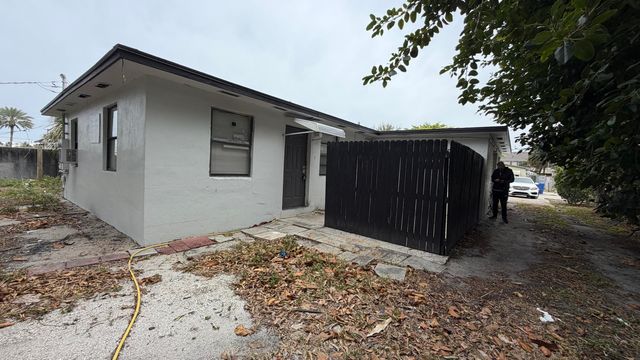 34 W 34th Street, Riviera Beach, FL 33404