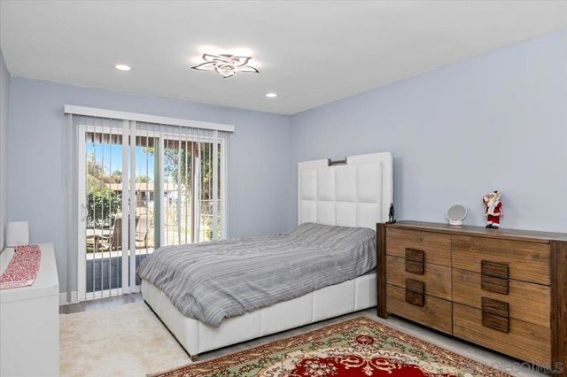 1105 North Ave, Escondido, CA 92026