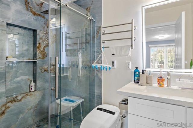 1105 North Ave, Escondido, CA 92026