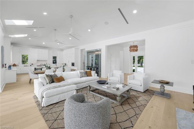 3136 Ravenna AVE, Naples, FL 34120