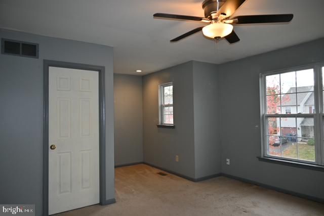 137 SUNNYSIDE LN, Perkasie, PA 18944