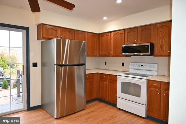 137 SUNNYSIDE LN, Perkasie, PA 18944