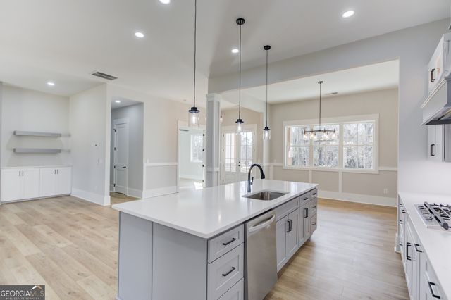 30 River Overlook Way, Jefferson, GA 30549