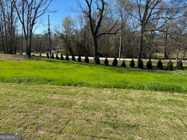 30 River Overlook Way, Jefferson, GA 30549