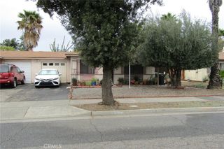 1898 Calle Diablo, Hemet, CA 92545