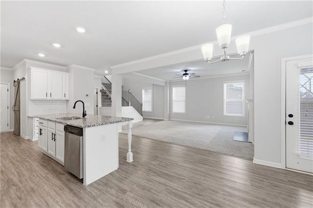 3244 Hawthorne Path, Braselton, GA 30517
