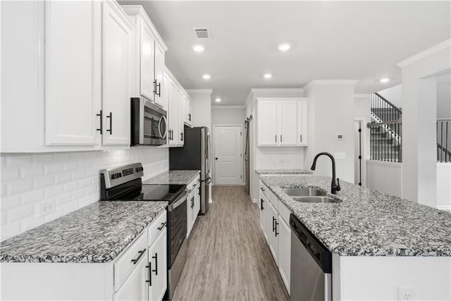 3244 Hawthorne Path, Braselton, GA 30517