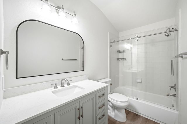 8306 Littlehip Hawthorn Drive, Baytown, TX 77523