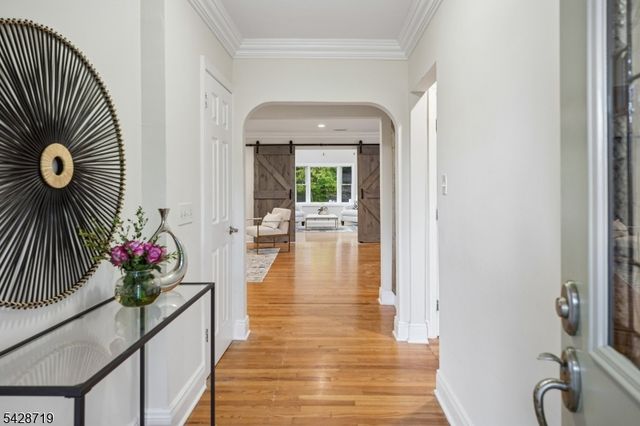355 Wyoming Ave, Millburn Twp., NJ 07041