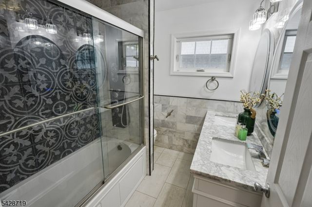 355 Wyoming Ave, Millburn Twp., NJ 07041