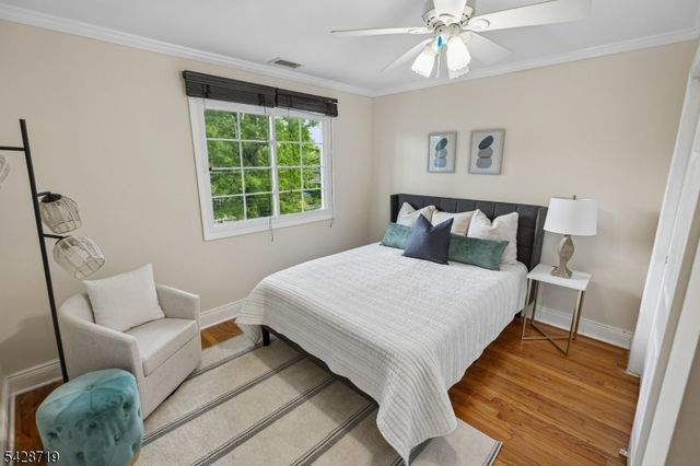 355 Wyoming Ave, Millburn Twp., NJ 07041