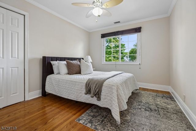 355 Wyoming Ave, Millburn Twp., NJ 07041