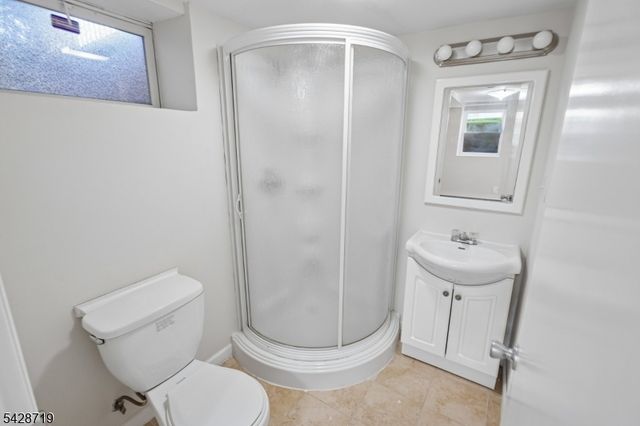 355 Wyoming Ave, Millburn Twp., NJ 07041