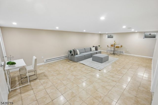 355 Wyoming Ave, Millburn Twp., NJ 07041