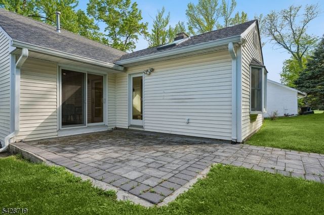355 Wyoming Ave, Millburn Twp., NJ 07041