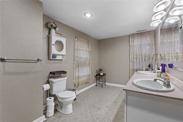 1103 26th Street, Marion, IA 52302