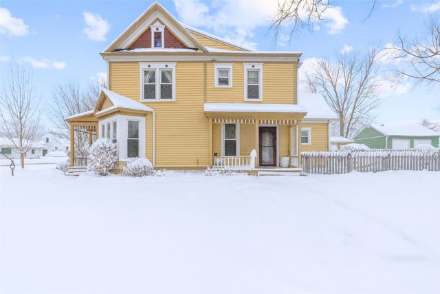 1103 26th Street, Marion, IA 52302