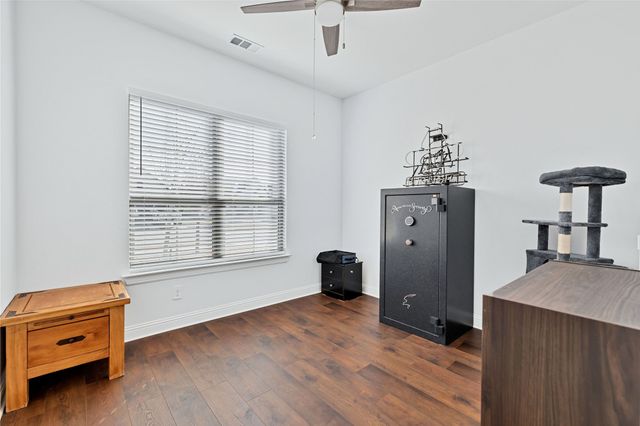 137 Gardenia Drive, Azle, TX 76020