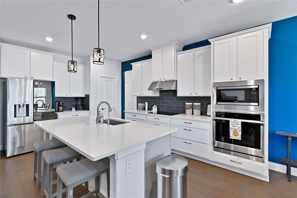 137 Gardenia Drive, Azle, TX 76020