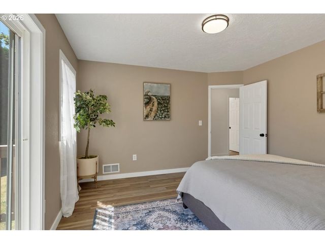 4826 FUTURE Rd Ne, Salem, OR 97305