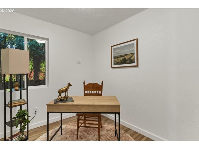 4826 FUTURE Rd Ne, Salem, OR 97305