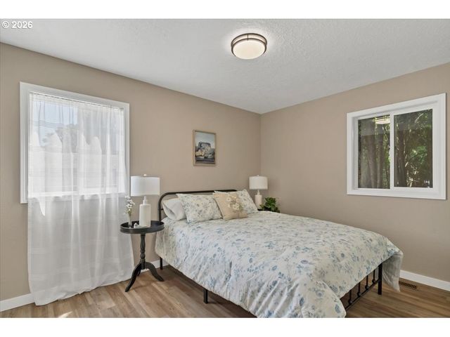 4826 FUTURE Rd Ne, Salem, OR 97305