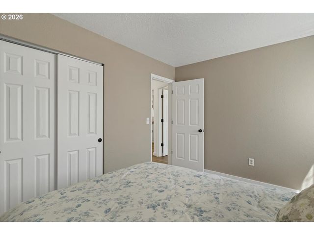 4826 FUTURE Rd Ne, Salem, OR 97305