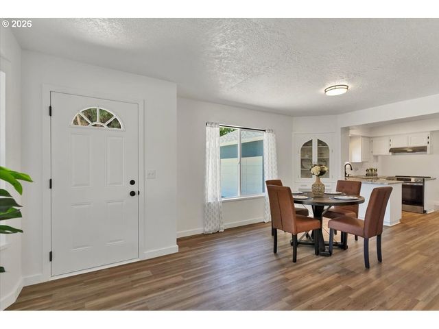 4826 FUTURE Rd Ne, Salem, OR 97305