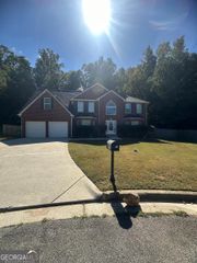 1901 Boulder Gate Drive, Ellenwood, GA 30294