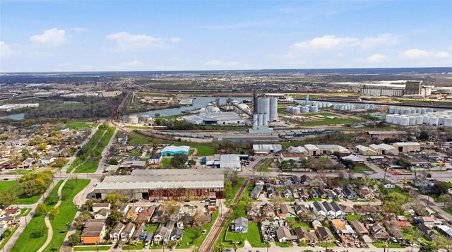 7301 Avenue K A B, Houston, TX 77011