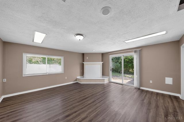 8769 Zodiac Drive, Springfield Twp., OH 45231