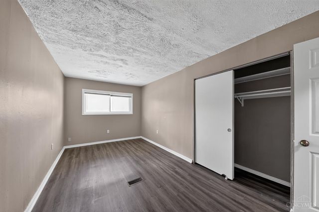 8769 Zodiac Drive, Springfield Twp., OH 45231