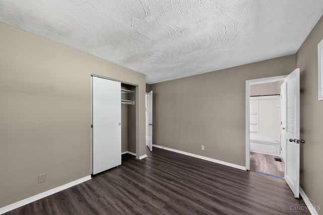8769 Zodiac Drive, Springfield Twp., OH 45231