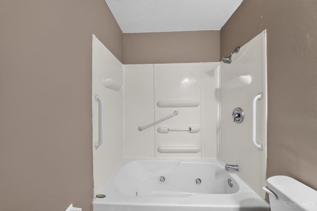 8769 Zodiac Drive, Springfield Twp., OH 45231