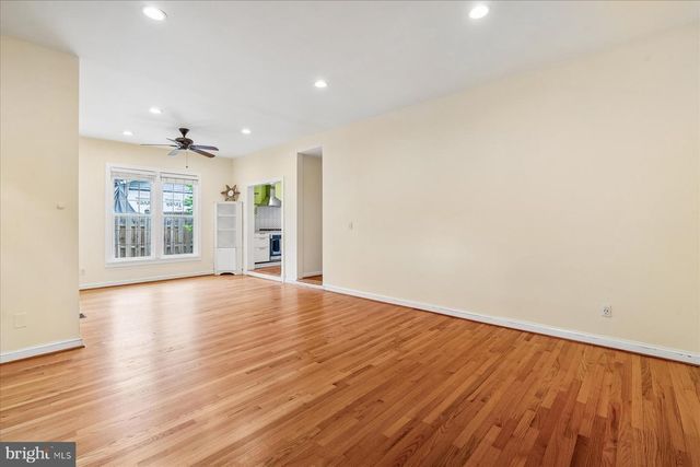 4804 BRANDYWINE ST NW, Washington, DC 20016
