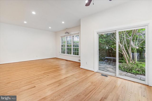 4804 BRANDYWINE ST NW, Washington, DC 20016