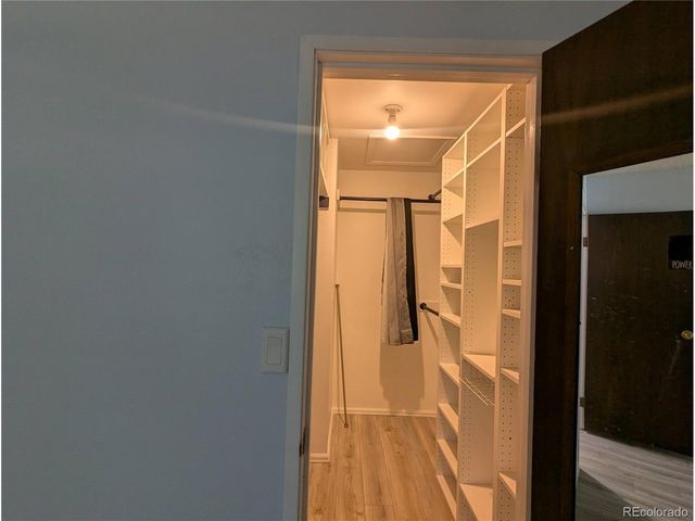 8335 Fairmount Dr 3-203, Denver, CO 80247
