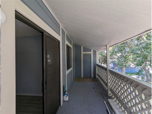 8335 Fairmount Dr 3-203, Denver, CO 80247