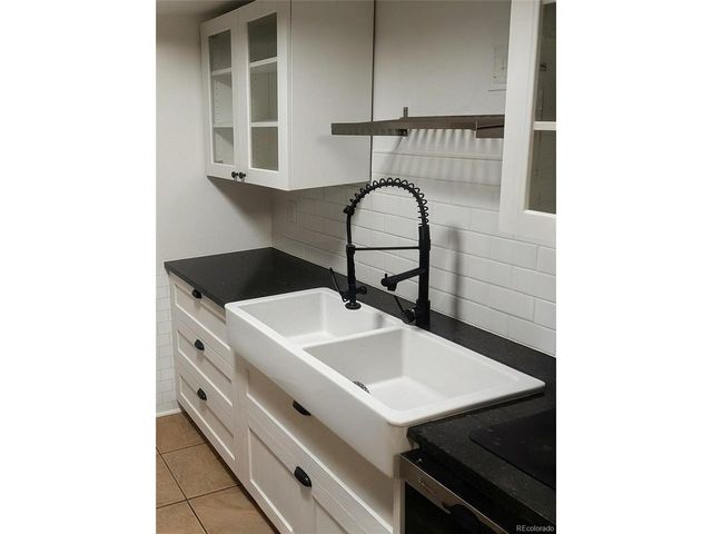8335 Fairmount Dr 3-203, Denver, CO 80247