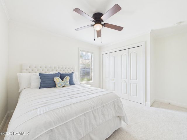 504 Beacon Drive, Youngsville, LA 70592