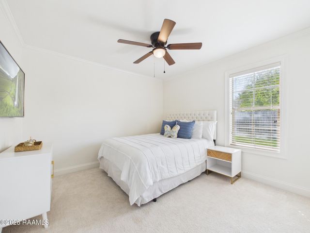 504 Beacon Drive, Youngsville, LA 70592