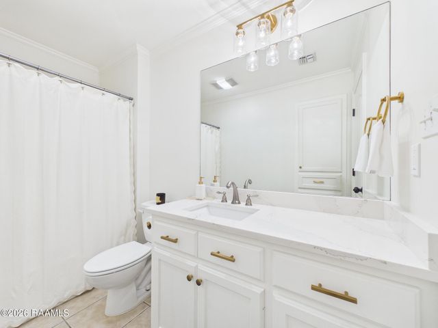 504 Beacon Drive, Youngsville, LA 70592