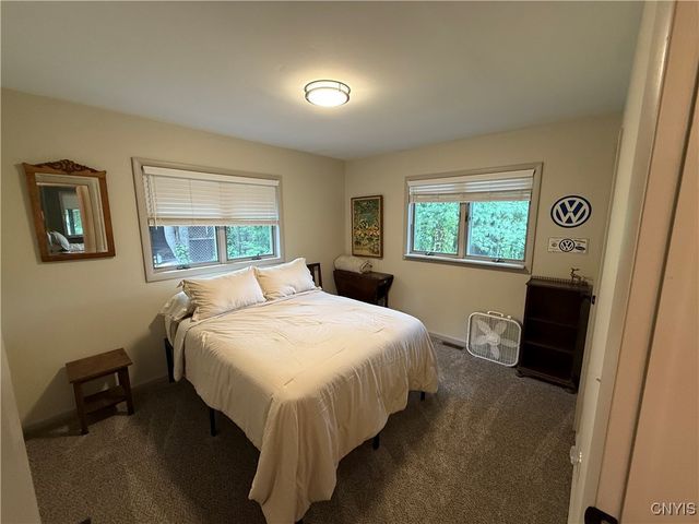 8 Westwood Drive, Veteran, NY 14864