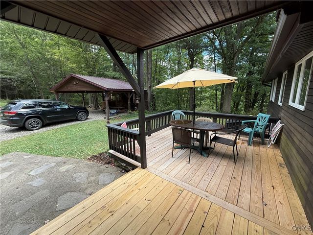 8 Westwood Drive, Veteran, NY 14864