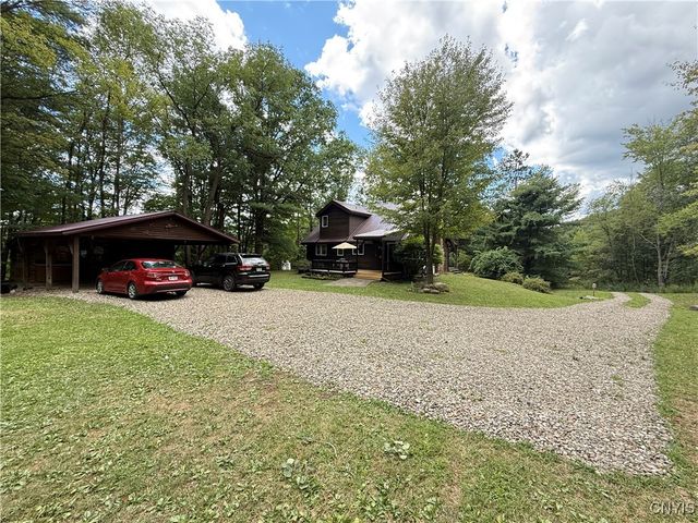 8 Westwood Drive, Veteran, NY 14864
