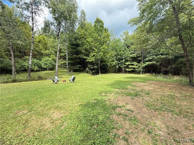 8 Westwood Drive, Veteran, NY 14864