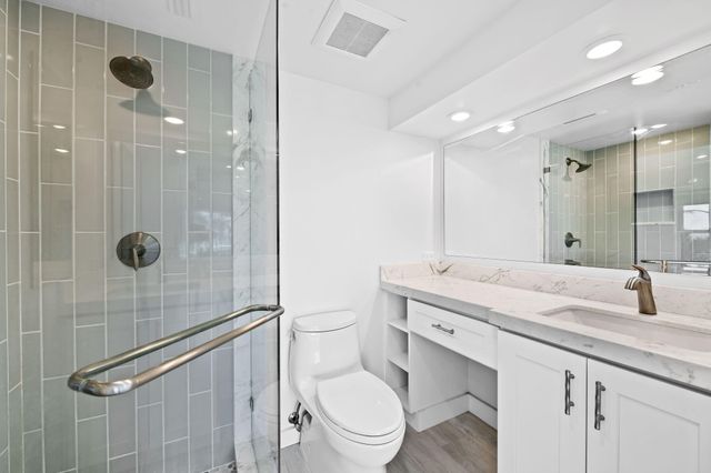 1041 Hillsboro Mile 11, Hillsboro Beach, FL 33062